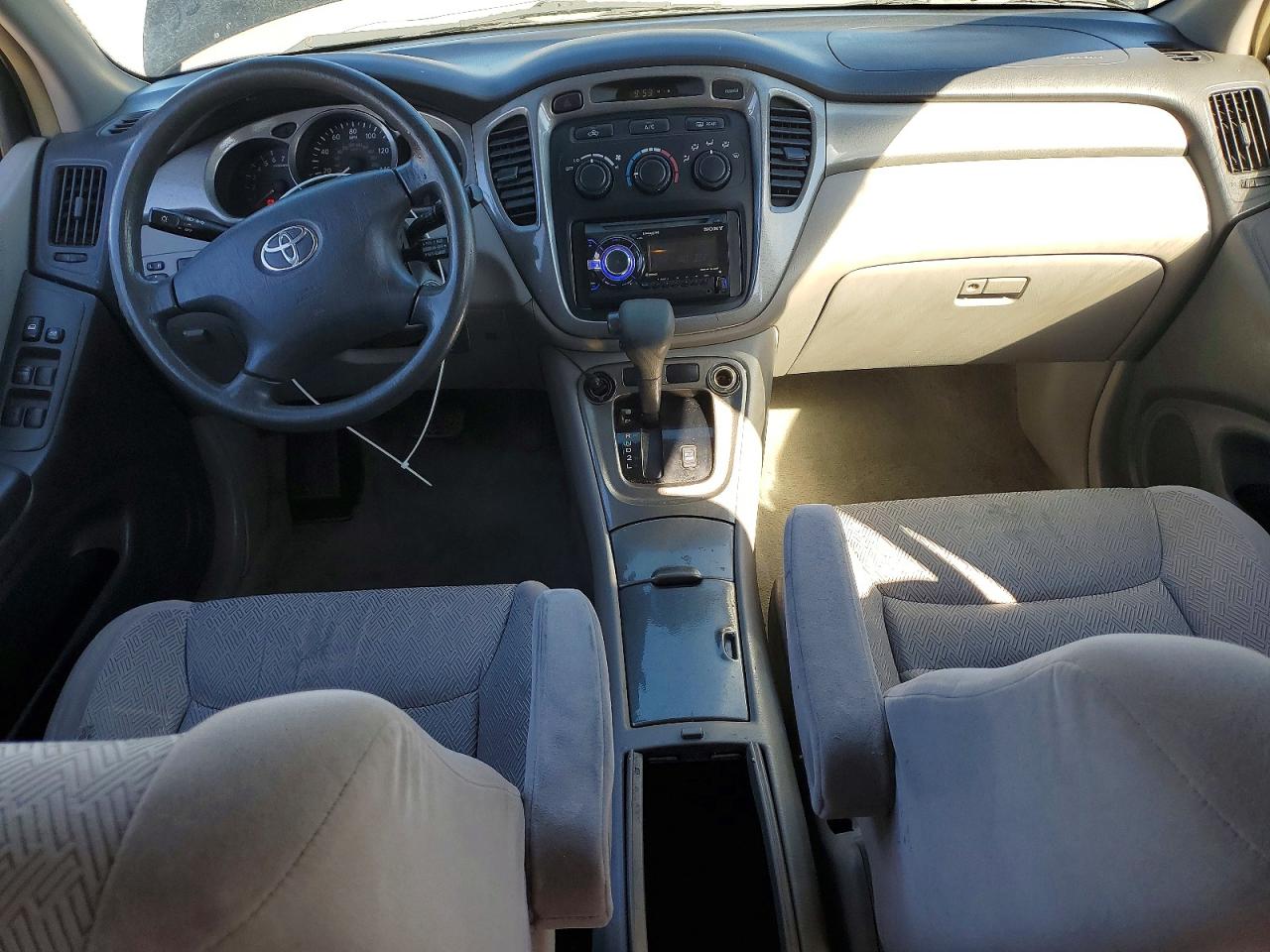 2003 TOYOTA HIGHLANDER LIMITED photo 22