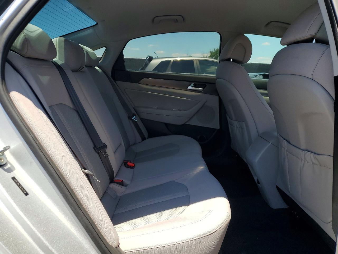 2016 HYUNDAI SONATA SPORT photo 28