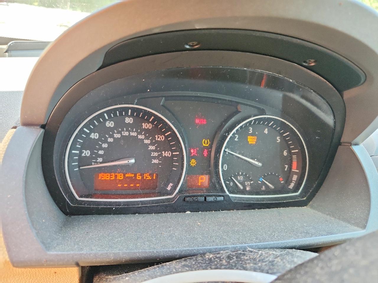 2004 BMW X3 3.0I photo 25