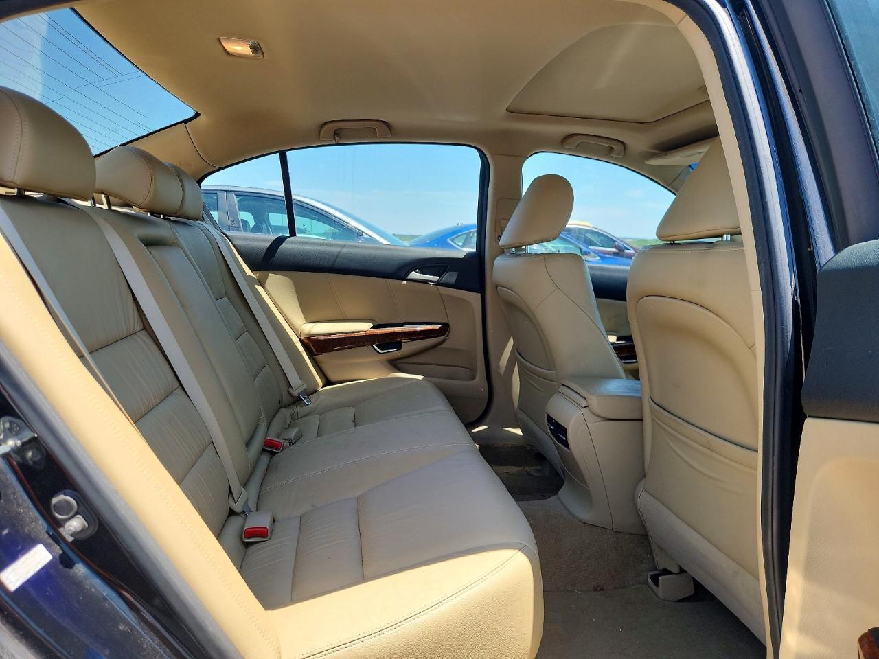 2011 HONDA ACCORD EXL photo 19
