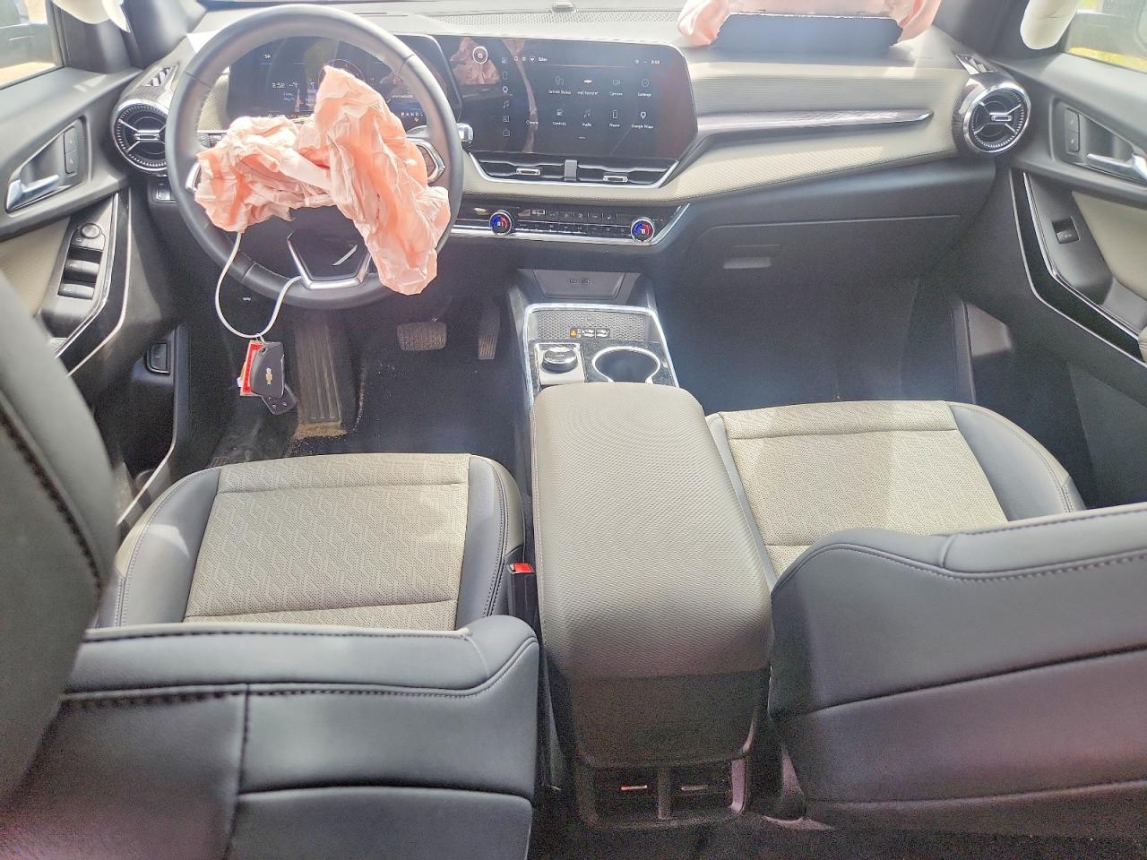 2026 CHEVROLET EQUINOX LT photo 15