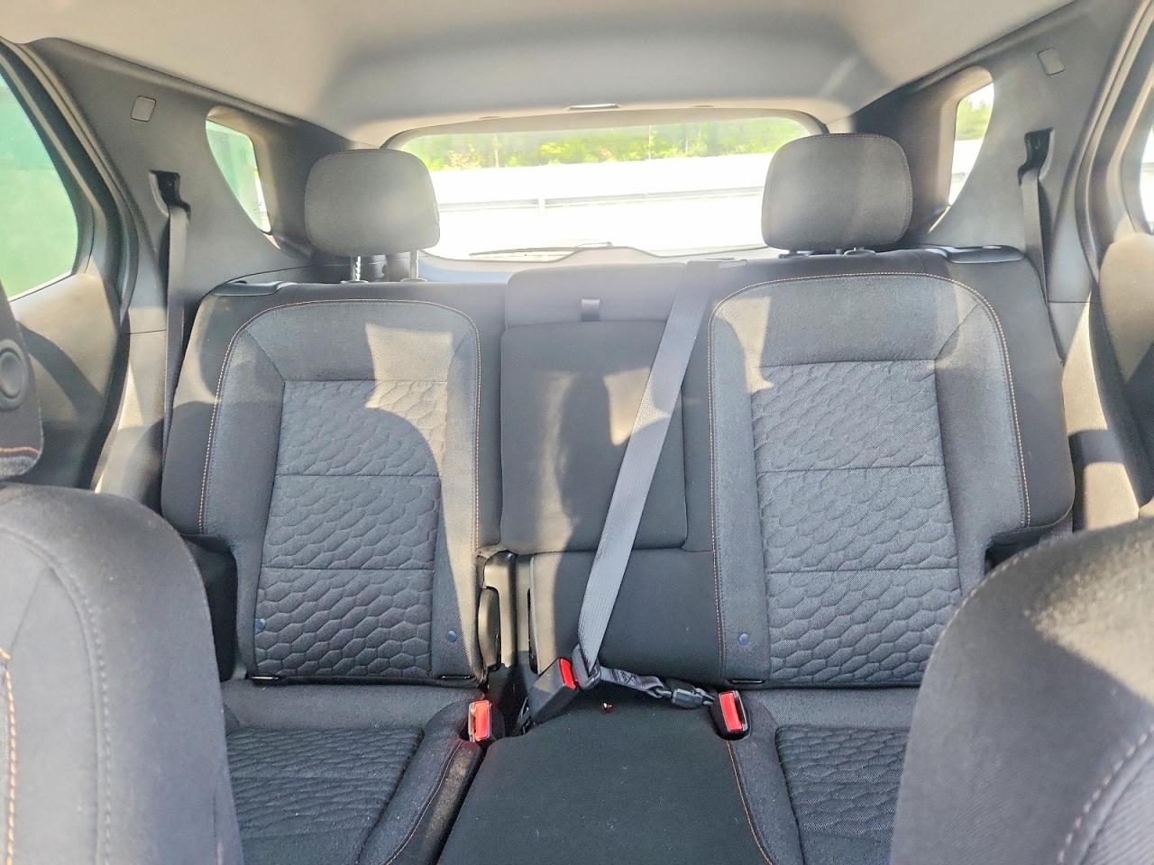 2020 CHEVROLET EQUINOX LT photo 19