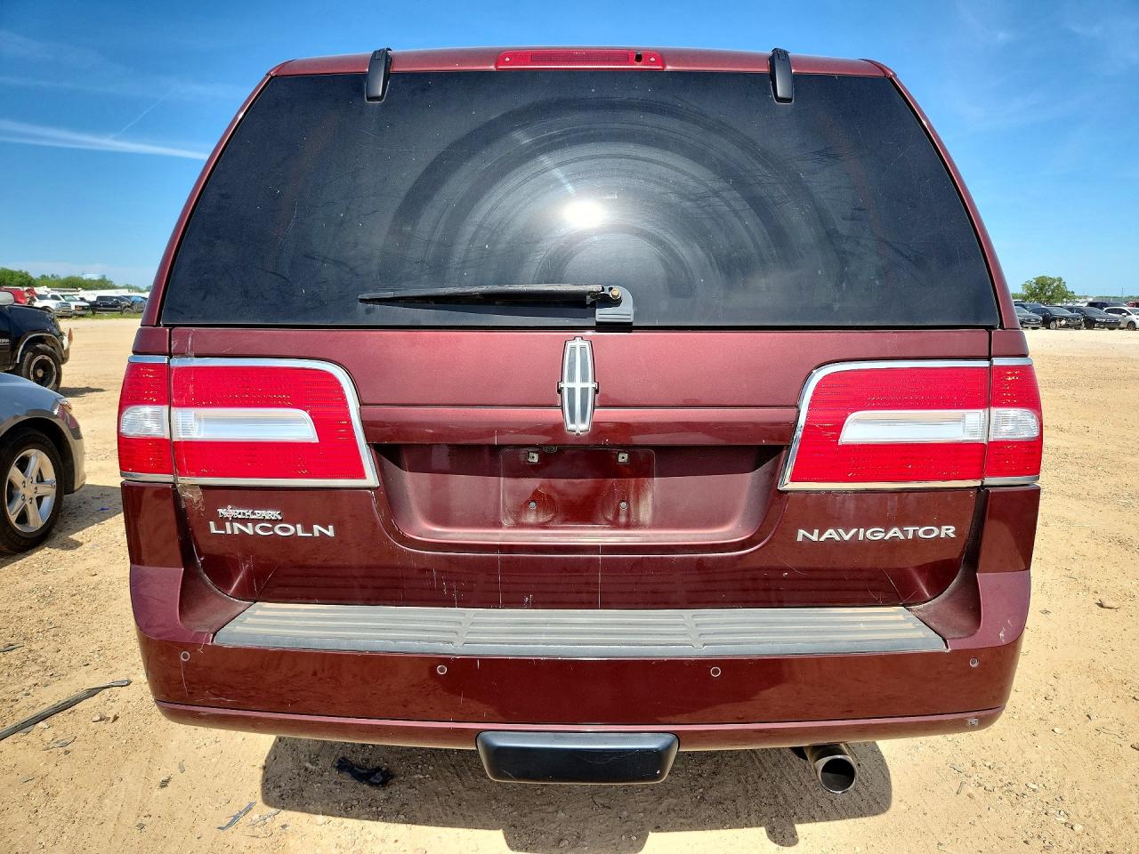2010 LINCOLN NAVIGATOR photo 6