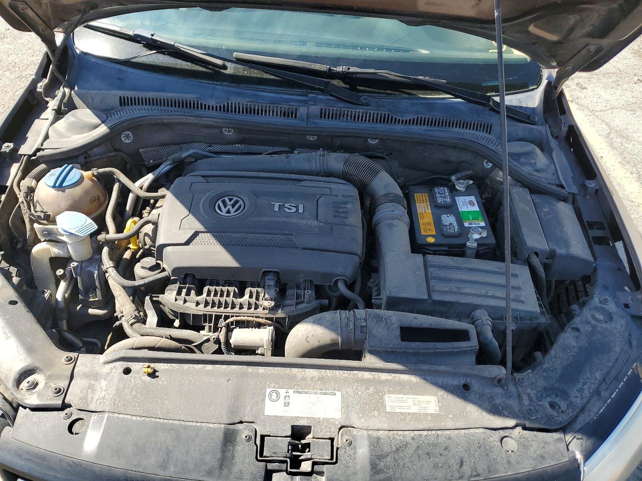 2014 VOLKSWAGEN JETTA SE photo 30