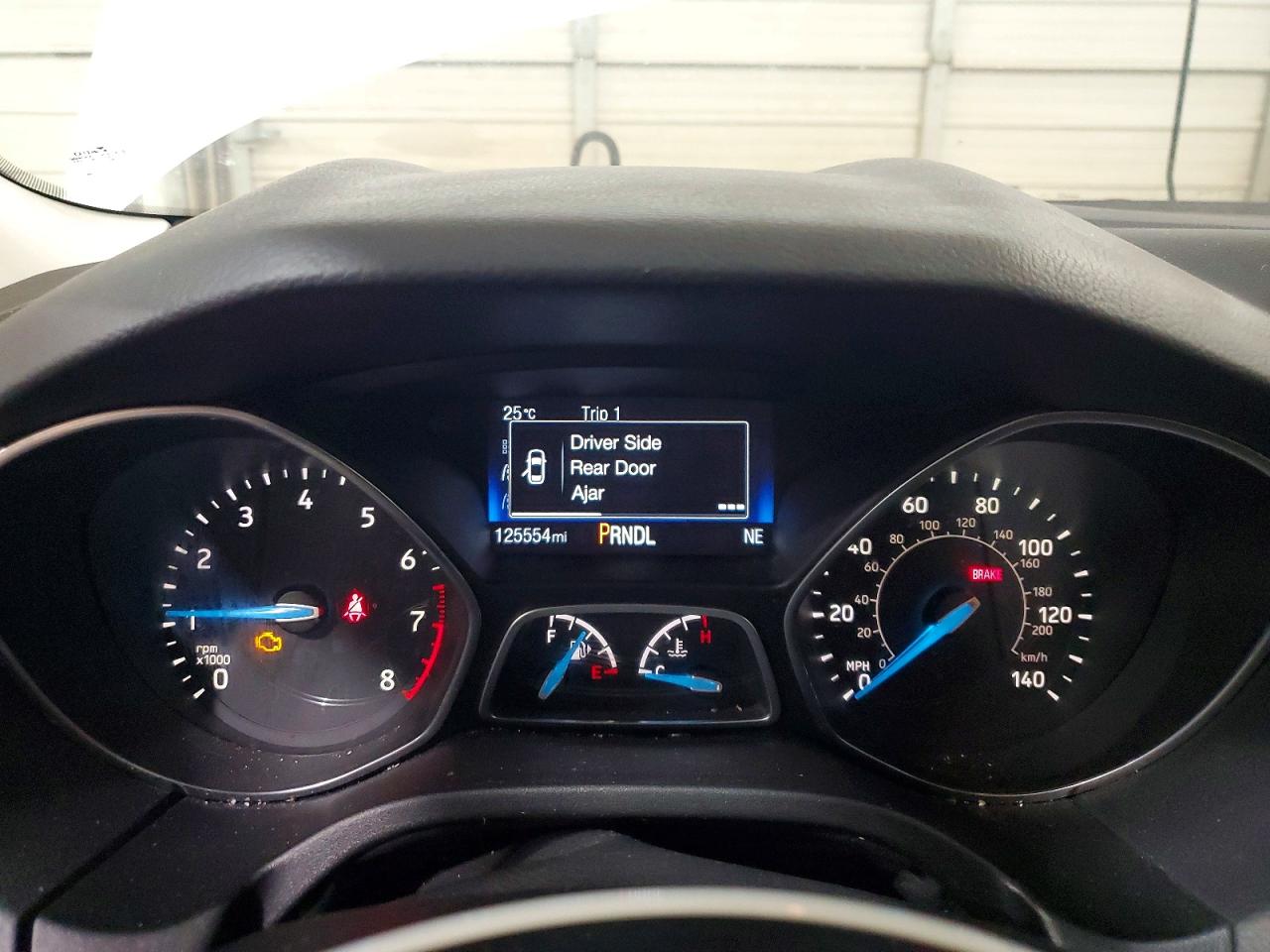 2018 FORD FOCUS SE photo 17