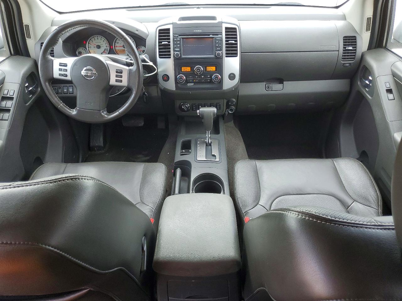 2017 NISSAN FRONTIER PRO-4X photo 22