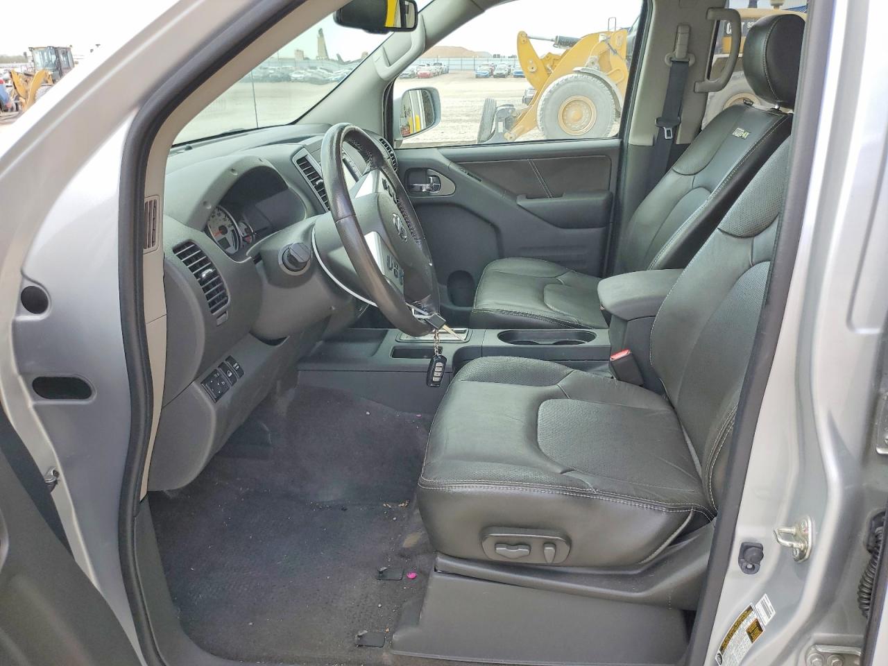 2017 NISSAN FRONTIER PRO-4X photo 19
