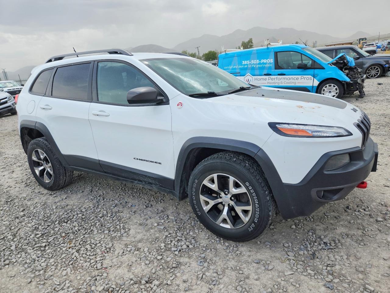 2015 JEEP CHEROKEE TRAILHAWK photo 10