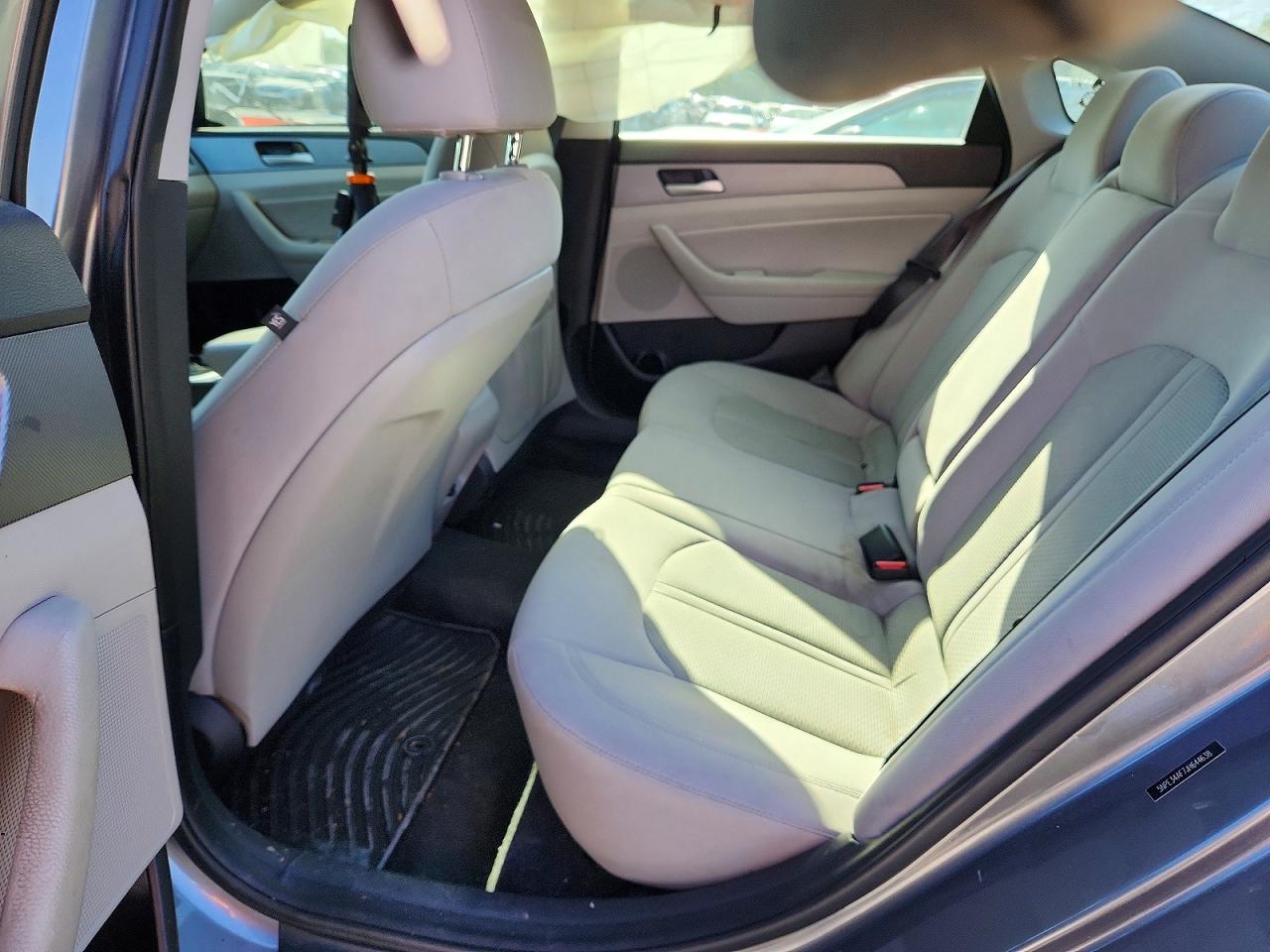 2018 HYUNDAI SONATA SEL photo 19