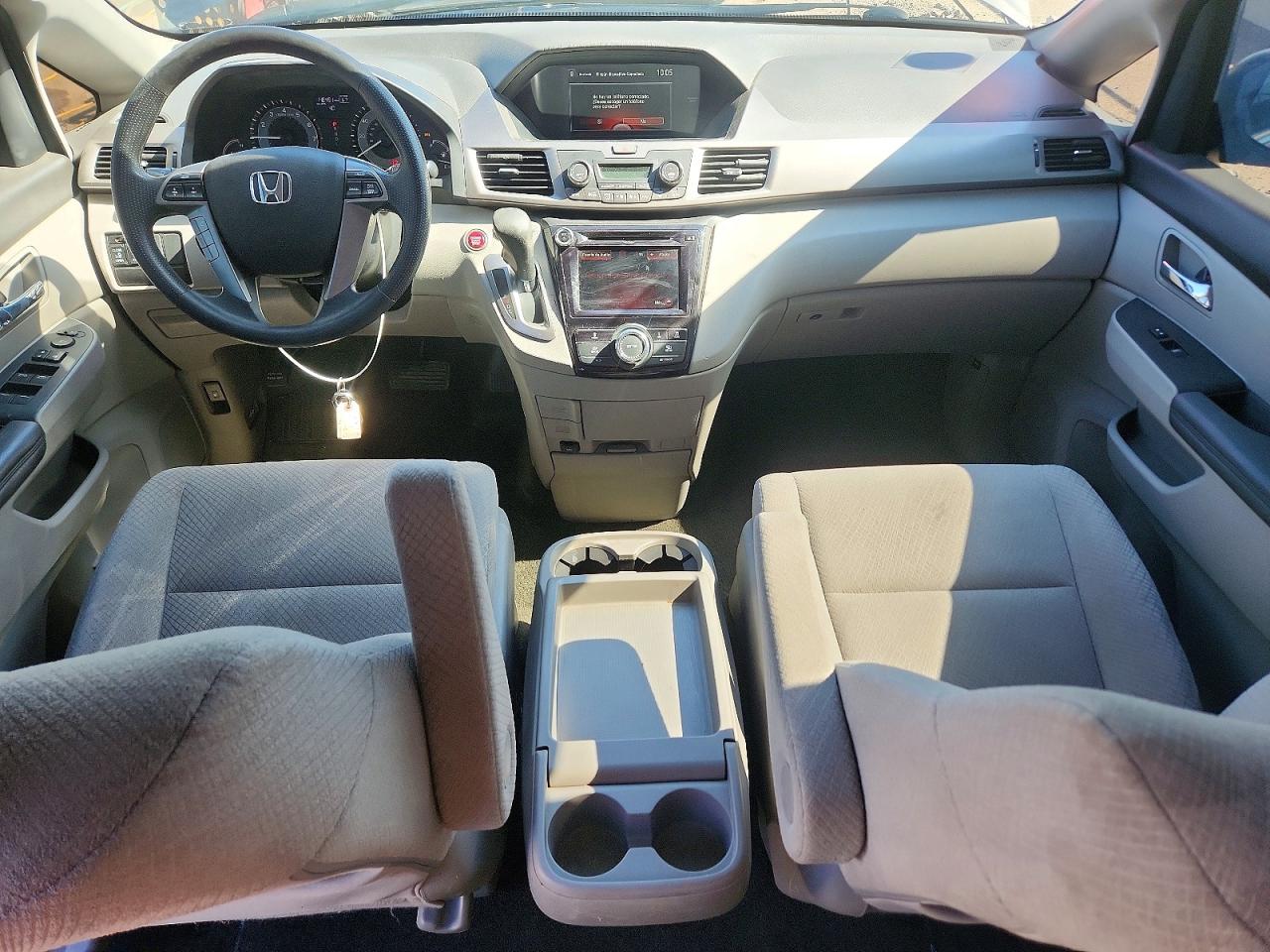 2016 HONDA ODYSSEY EX photo 8