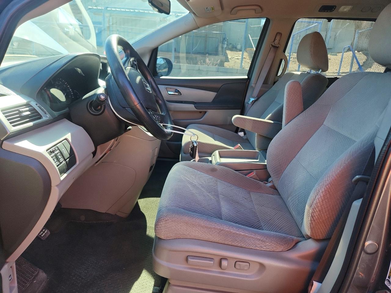 2016 HONDA ODYSSEY EX photo 7