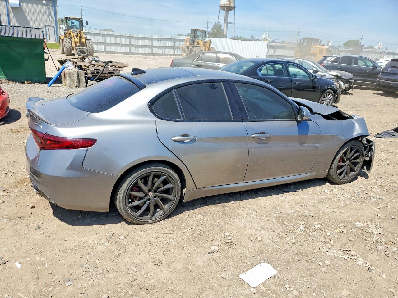 2017 ALFA ROMEO GIULIA photo 5