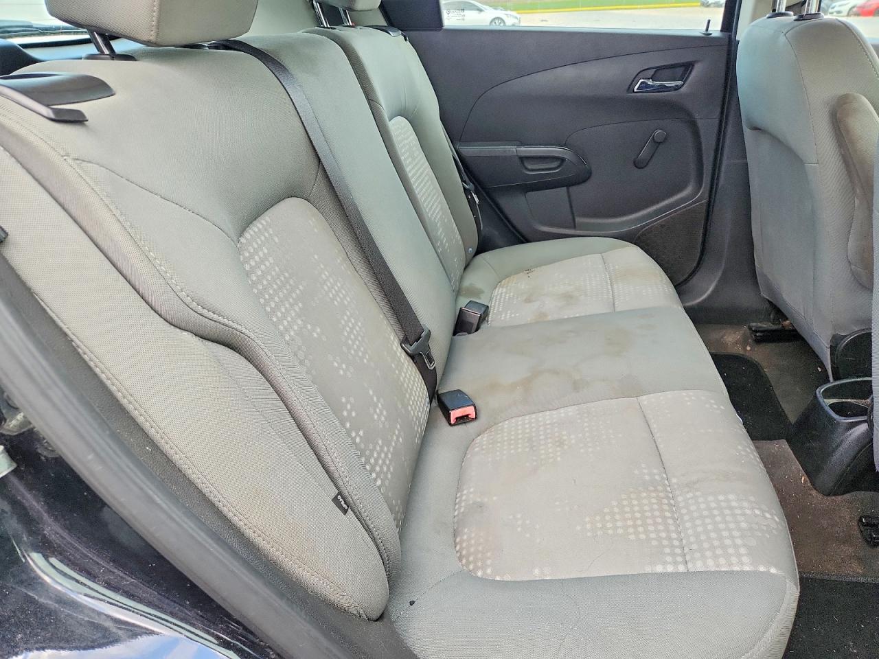 2014 CHEVROLET SONIC LS photo 19