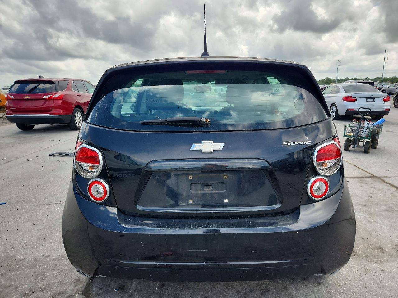 2014 CHEVROLET SONIC LS photo 11