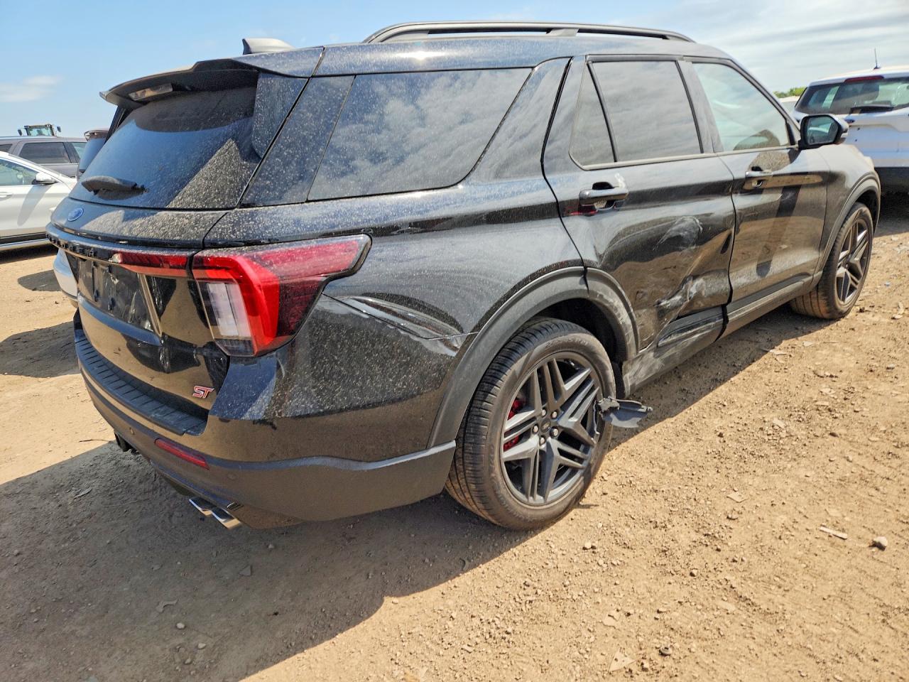 2025 FORD EXPLORER ST photo 3