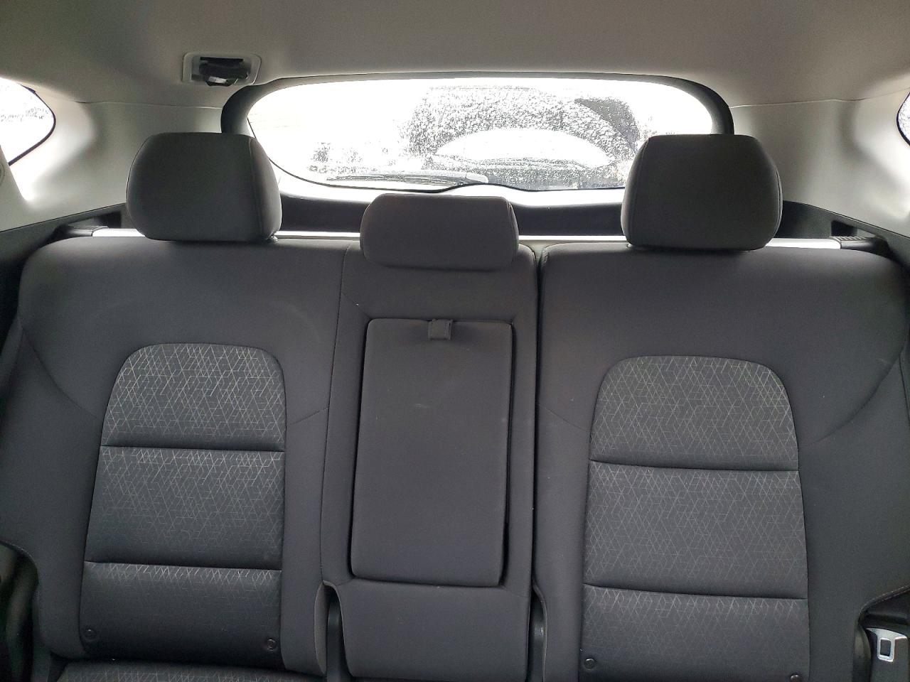 2018 HYUNDAI TUCSON photo 10
