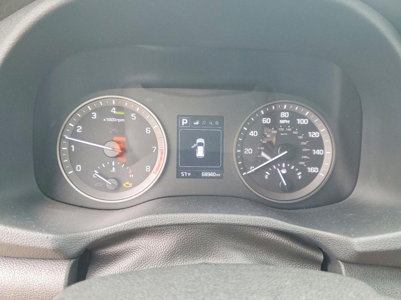 2018 HYUNDAI TUCSON photo 9