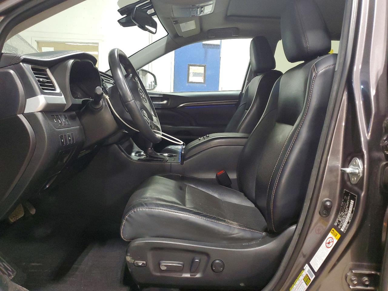 2016 TOYOTA HIGHLANDER HYBRID LIMITED photo 19