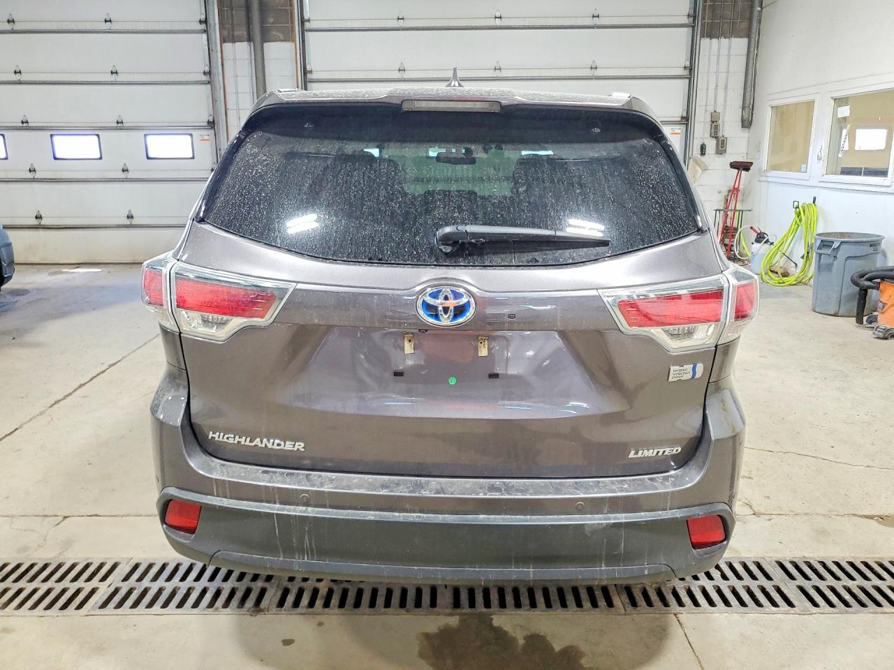 2016 TOYOTA HIGHLANDER HYBRID LIMITED photo 16