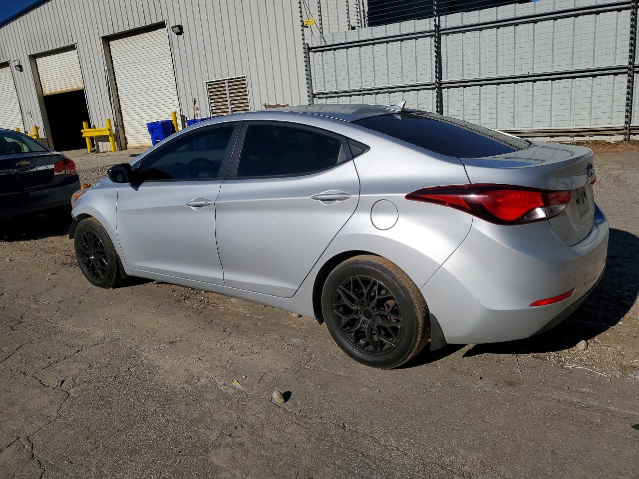 2015 HYUNDAI ELANTRA SE photo 4
