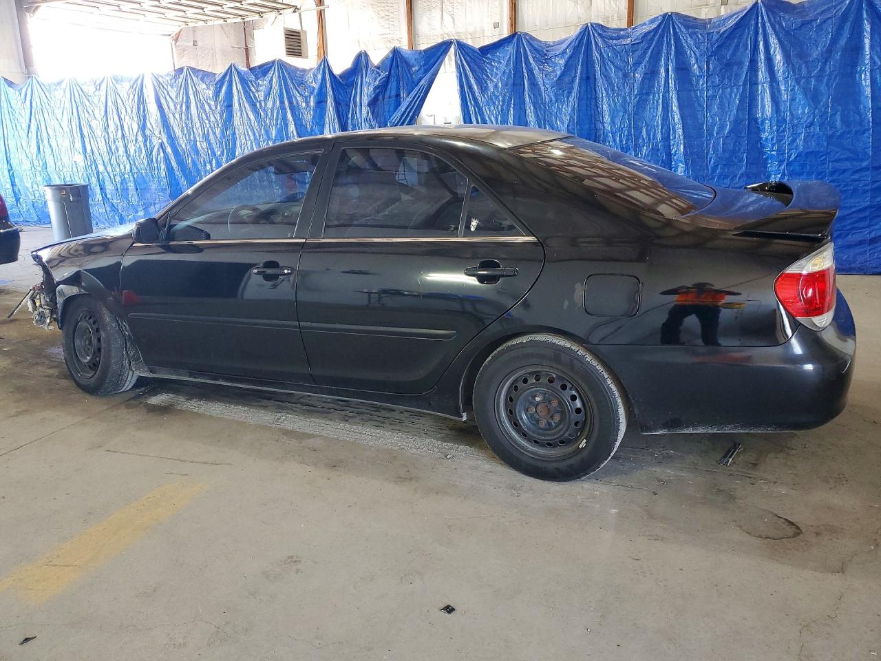 2005 TOYOTA CAMRY LE photo 3