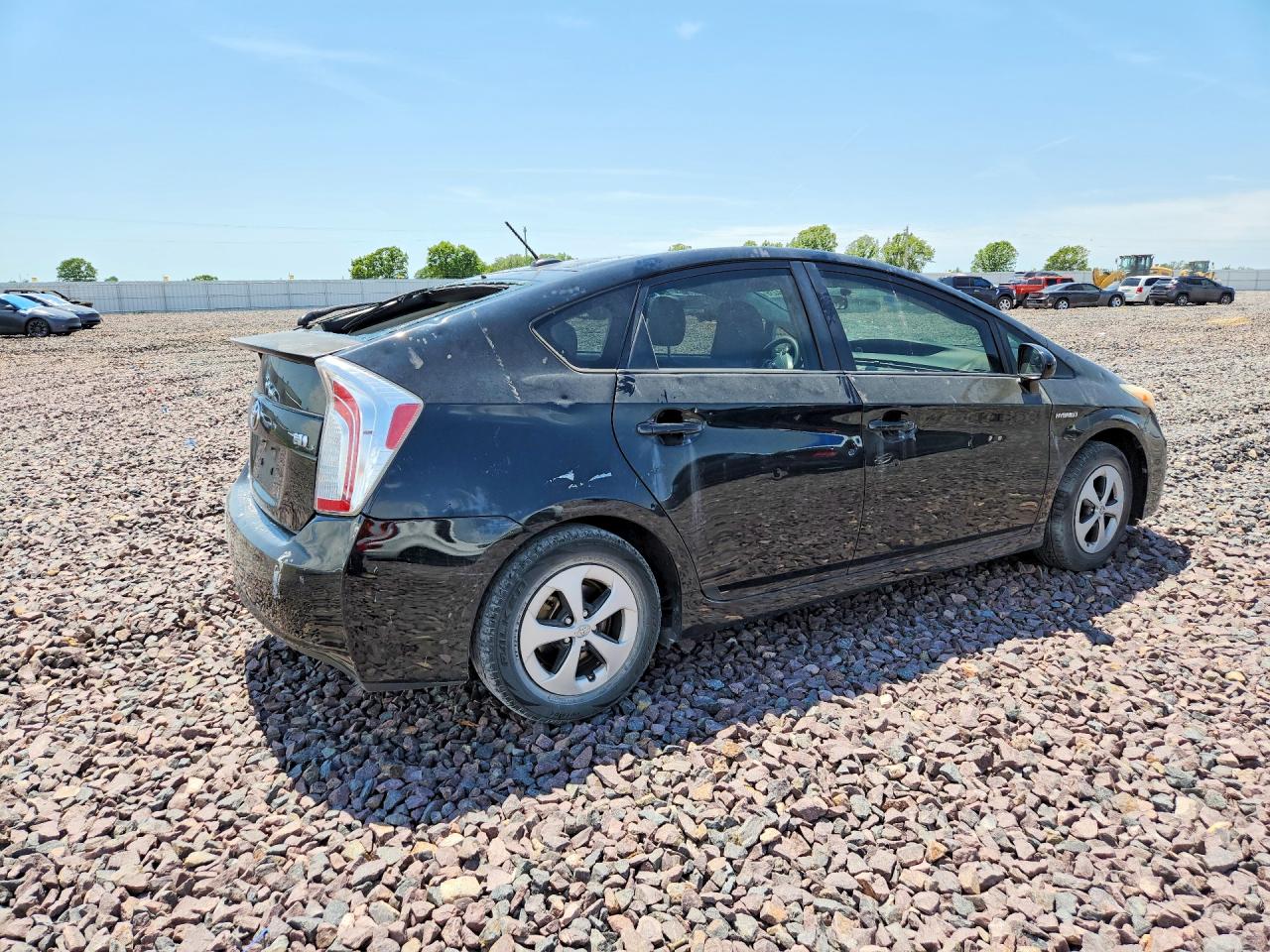 2013 TOYOTA PRIUS THREE photo 5