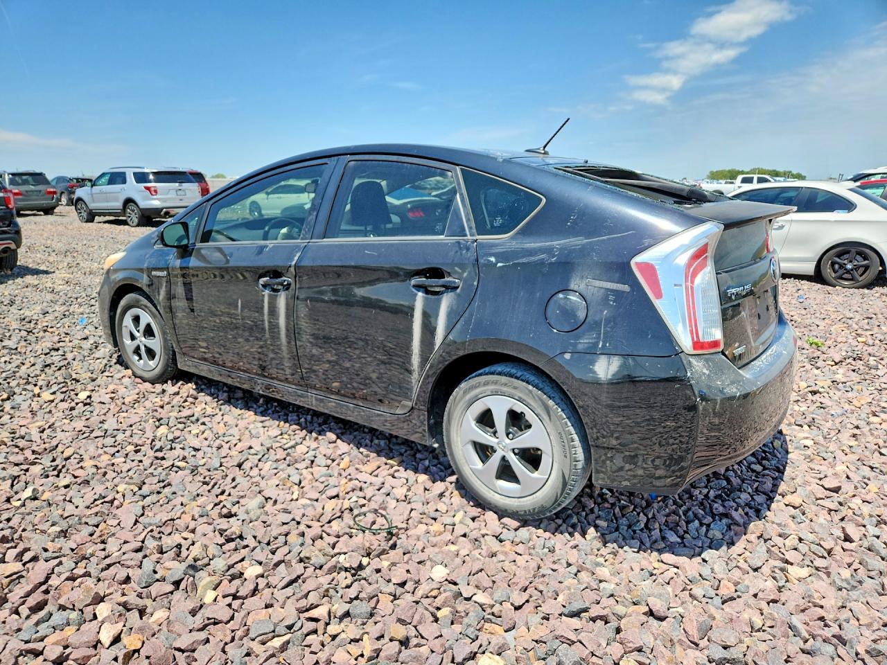 2013 TOYOTA PRIUS THREE photo 3