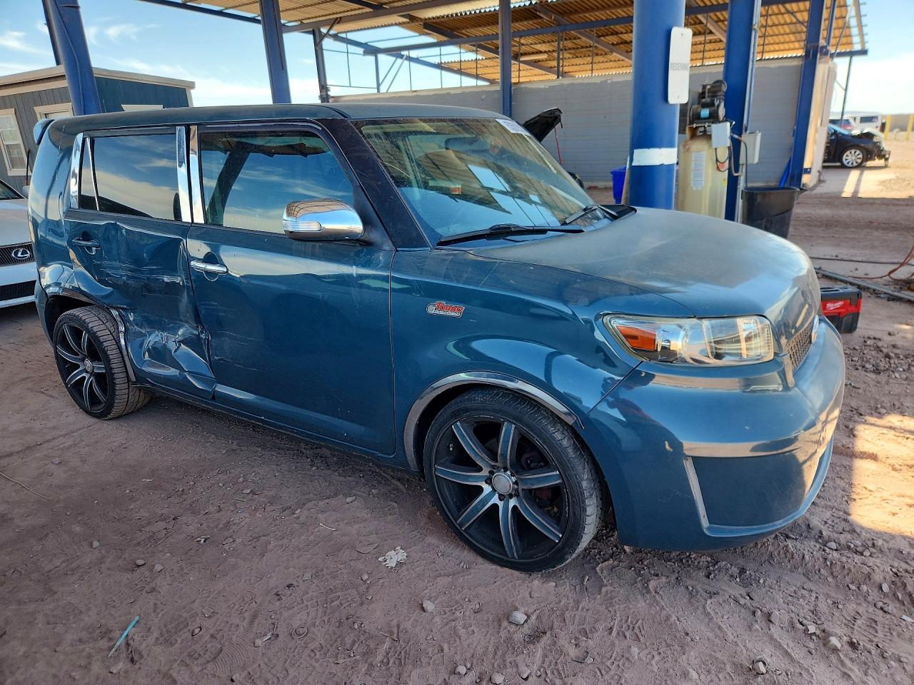 2008 TOYOTA SCION XB photo 10
