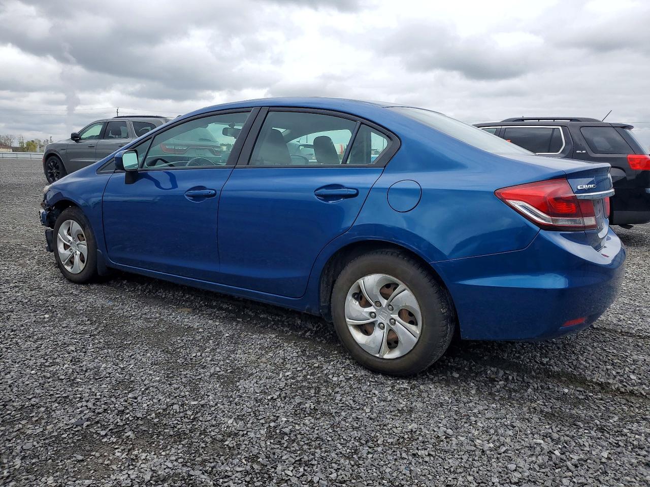 2014 HONDA CIVIC LX photo 3