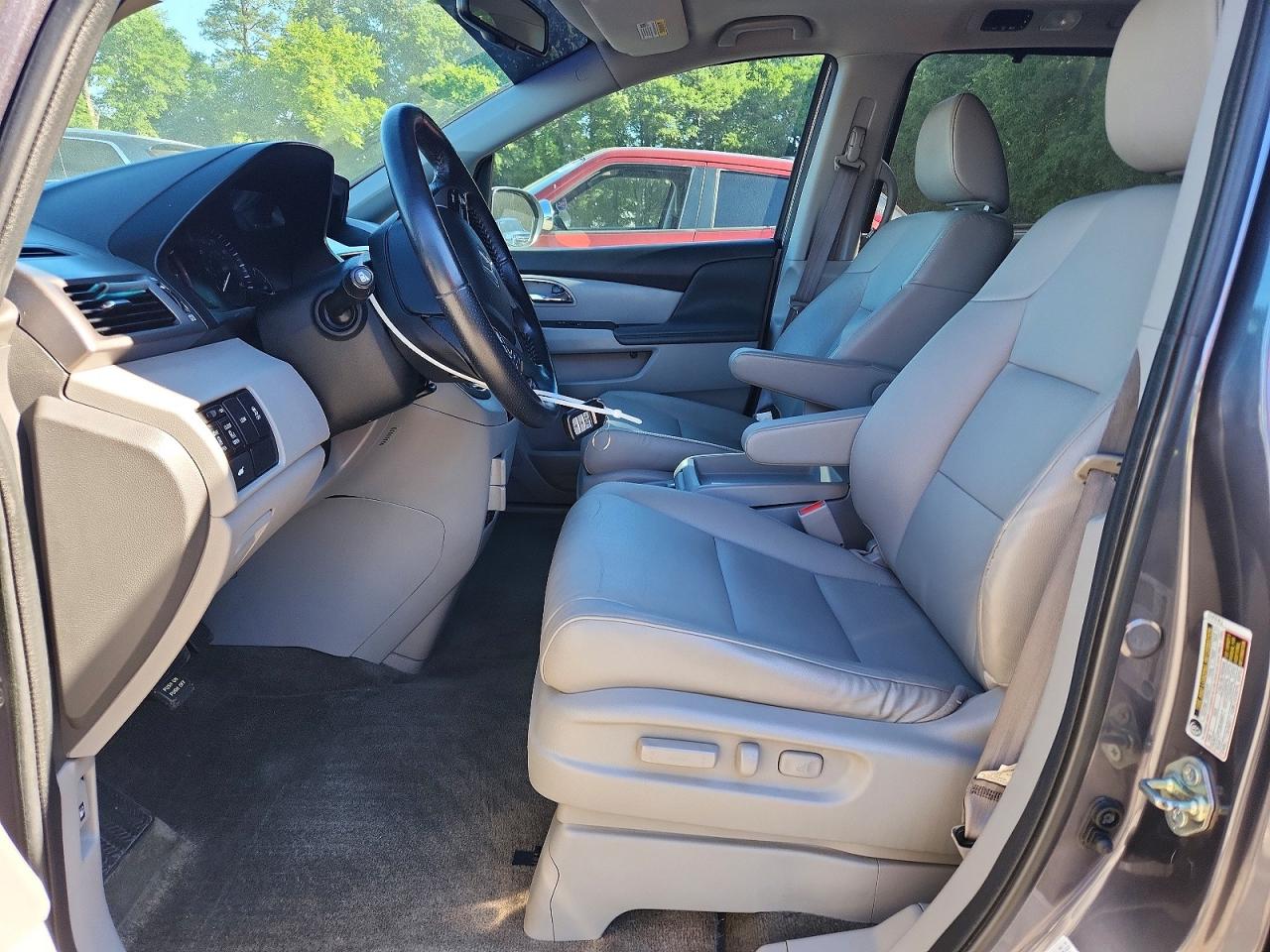 2016 HONDA ODYSSEY EXL photo 19