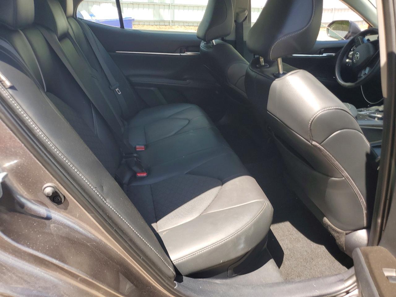2024 TOYOTA CAMRY XSE photo 19