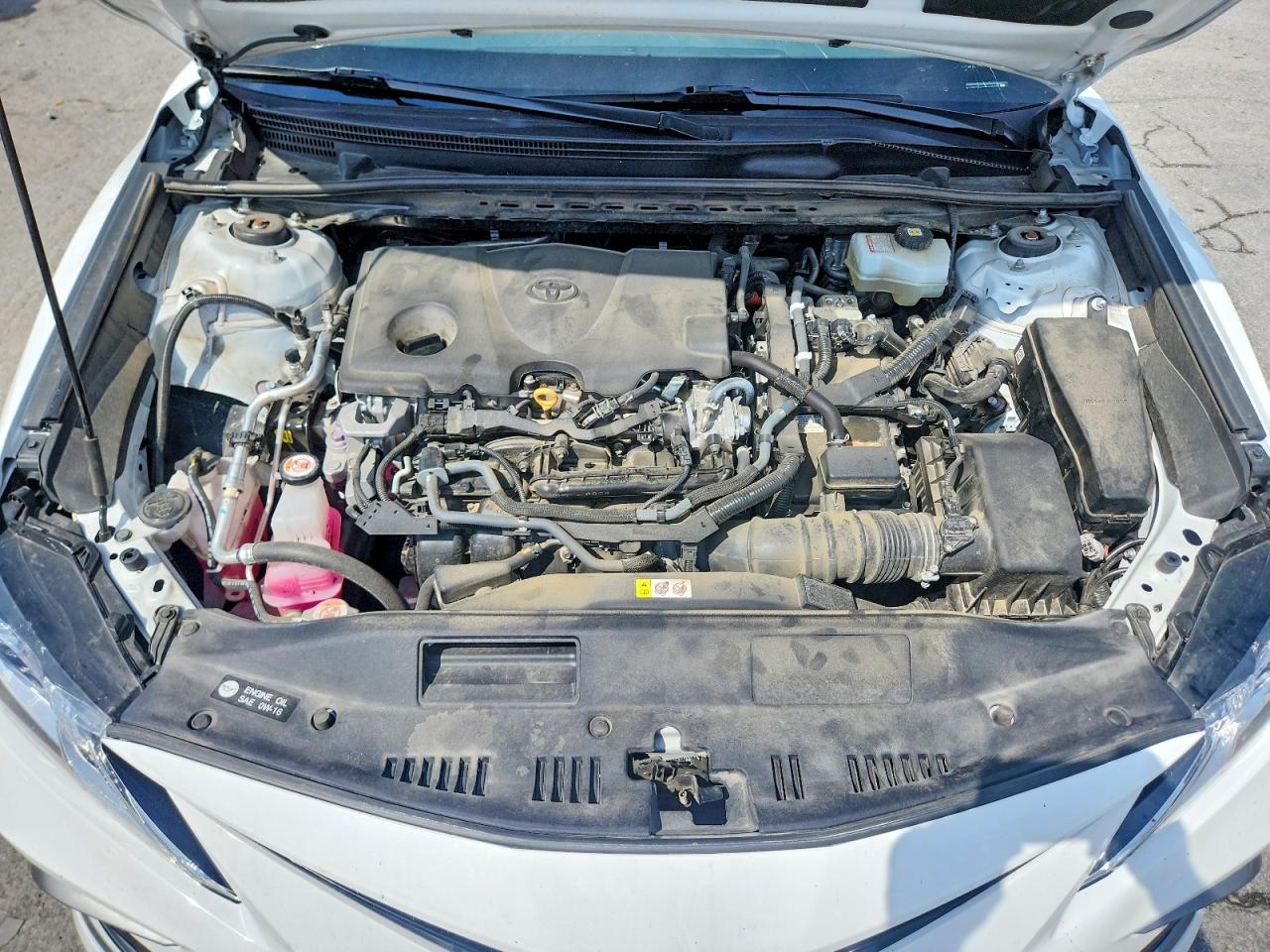 2022 TOYOTA CAMRY LE photo 21