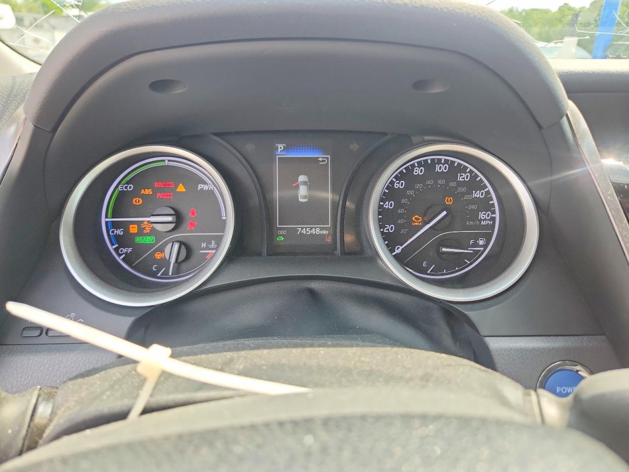2022 TOYOTA CAMRY LE photo 17