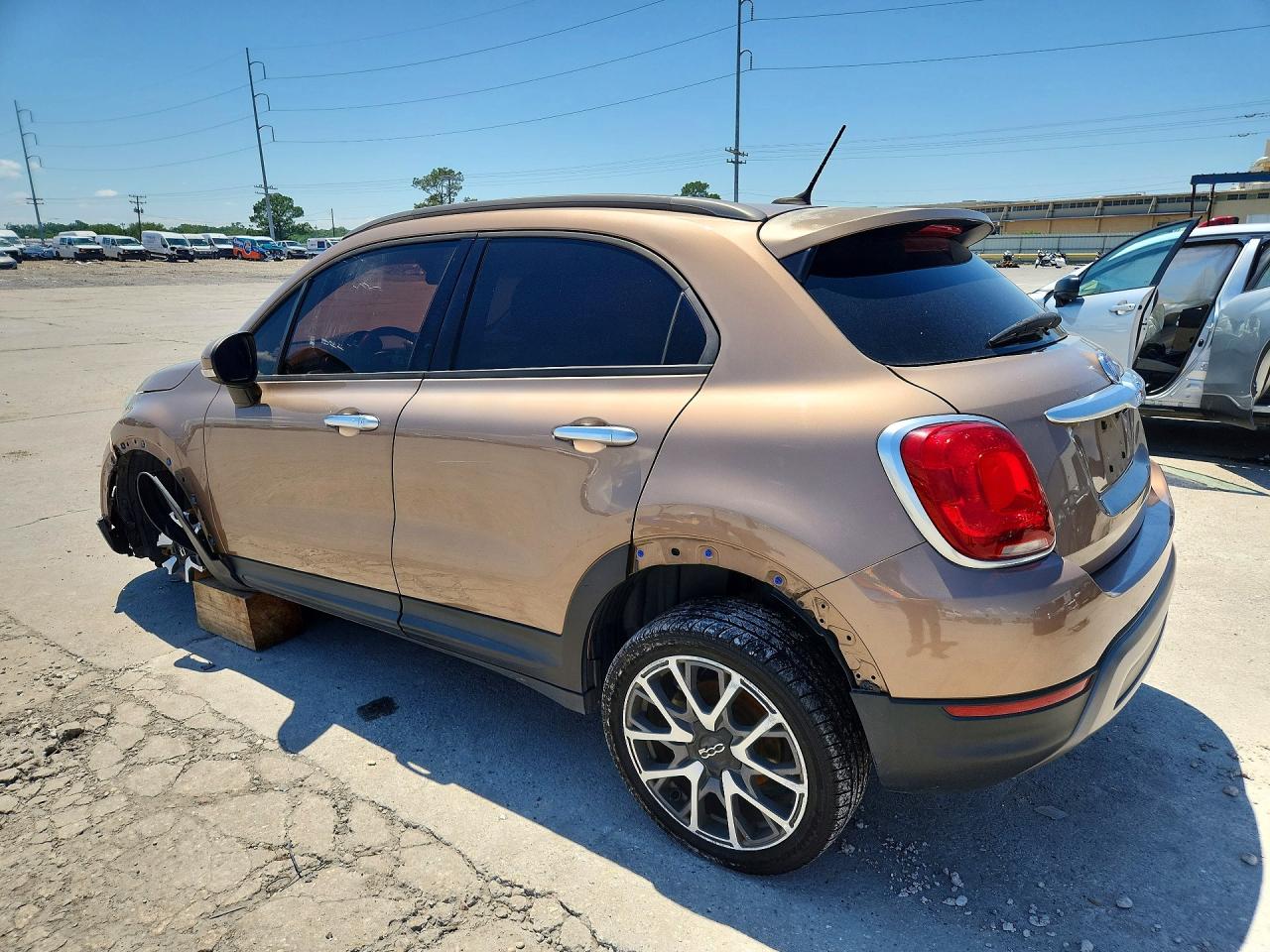 2017 FIAT 500X TREKKING photo 3