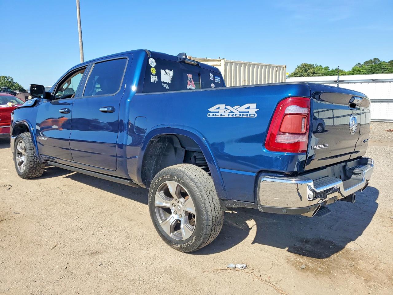 2021 RAM 1500 LARAMIE photo 3