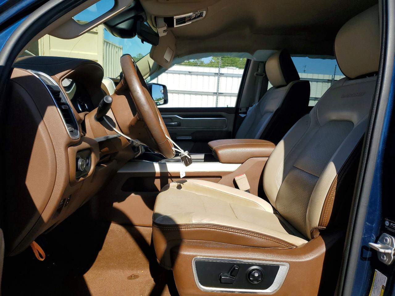 2021 RAM 1500 LARAMIE photo 13