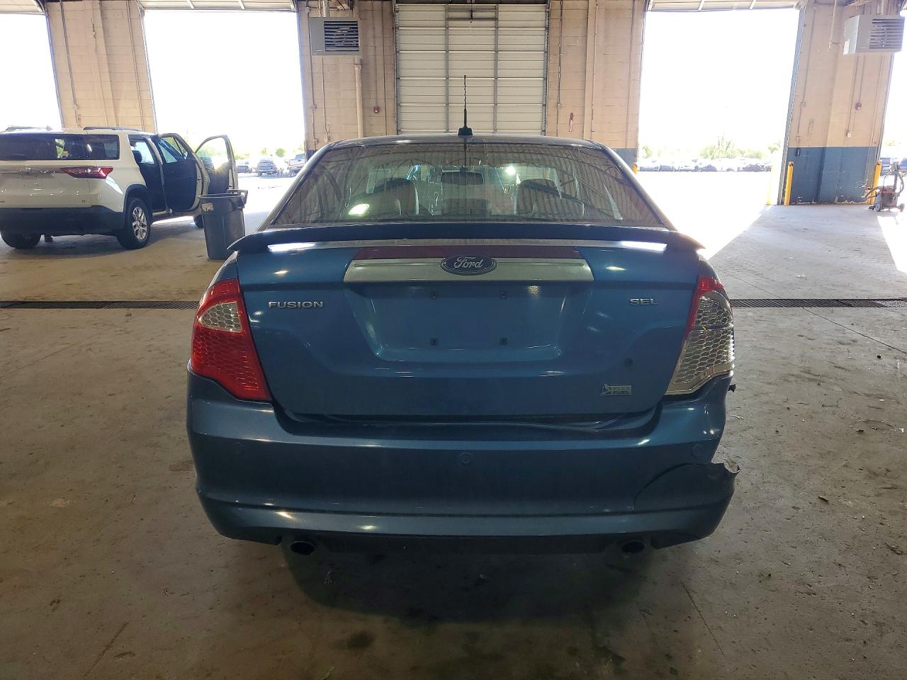 2010 FORD FUSION SEL photo 16