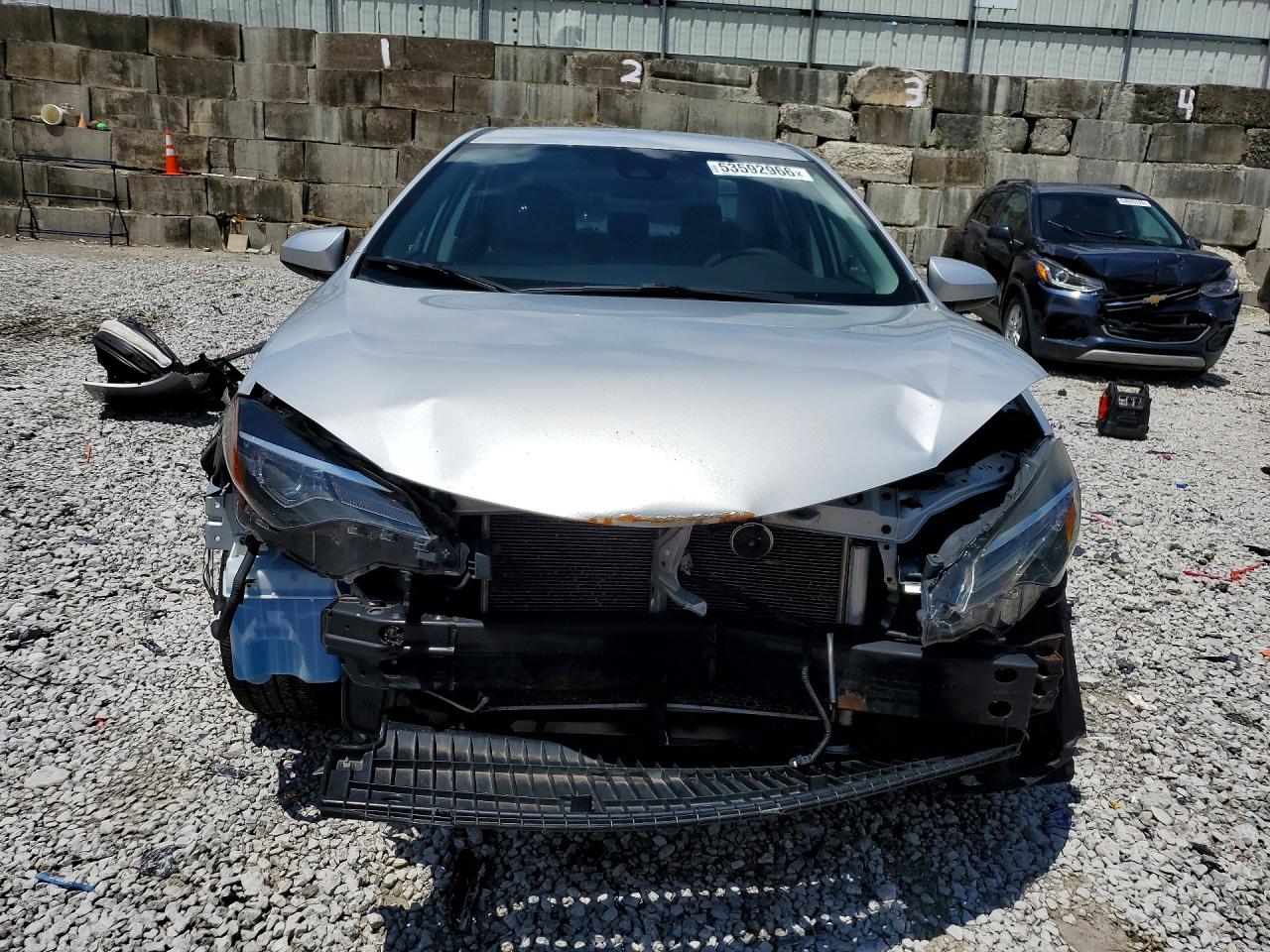 2017 TOYOTA COROLLA LE photo 9