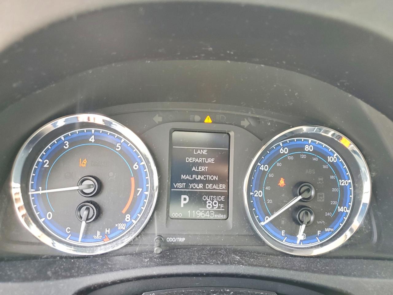 2017 TOYOTA COROLLA LE photo 17