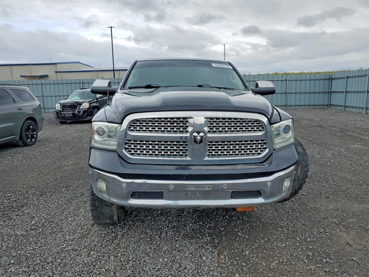 2016 RAM 1500 LARAMIE photo 9
