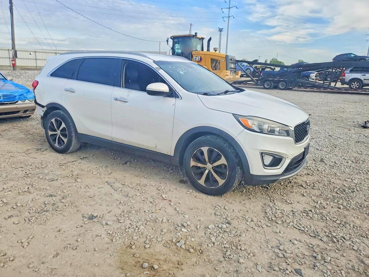 2016 KIA SORENTO EX photo 10