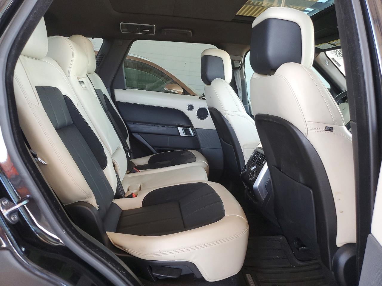 2020 LAND ROVER RANGE ROVER SPORT HST photo 21