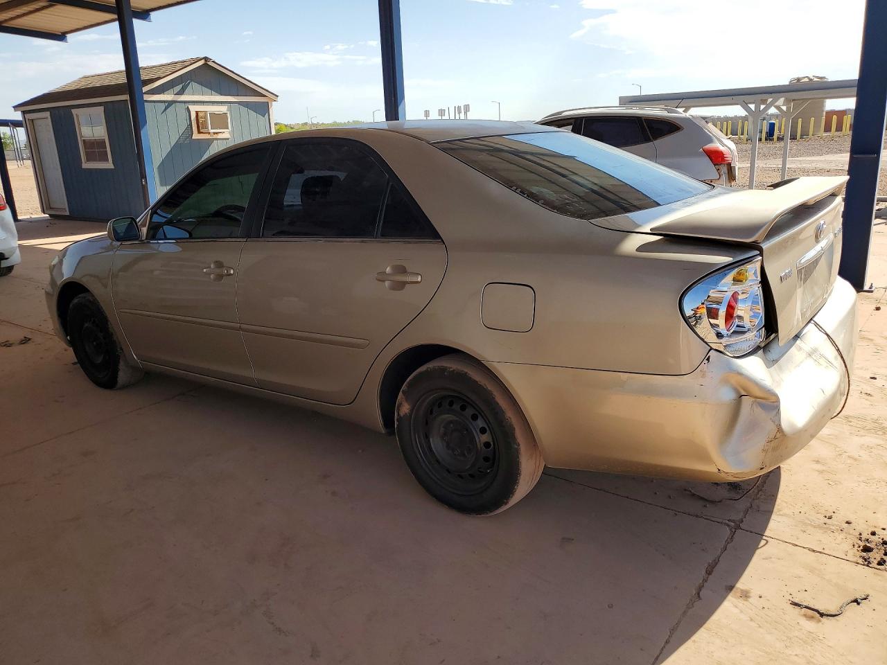 2005 TOYOTA CAMRY LE photo 3