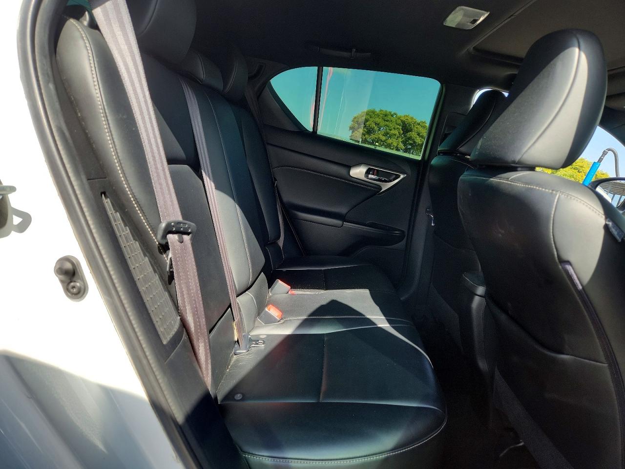 2015 LEXUS CT 200 photo 19