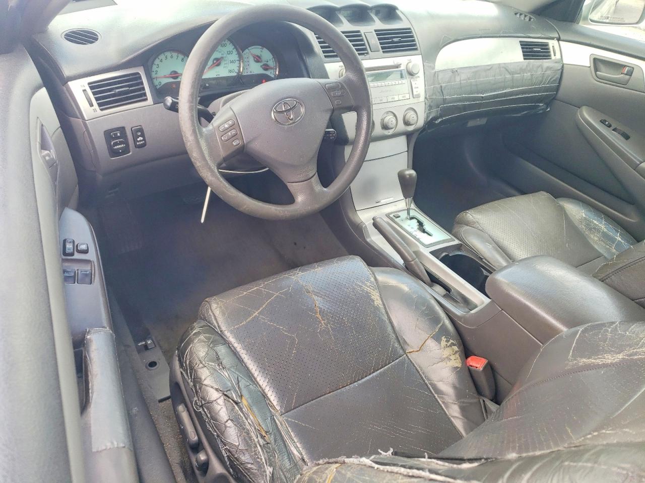2004 TOYOTA CAMRY SOLARA SE photo 22