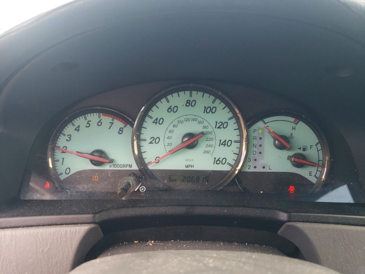 2004 TOYOTA CAMRY SOLARA SE photo 25