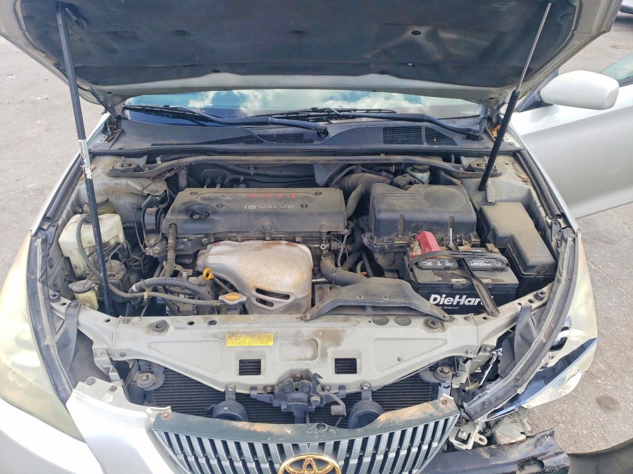 2004 TOYOTA CAMRY SOLARA SE photo 31