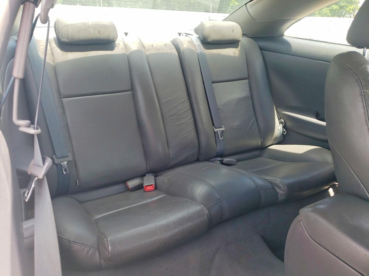 2004 TOYOTA CAMRY SOLARA SE photo 28