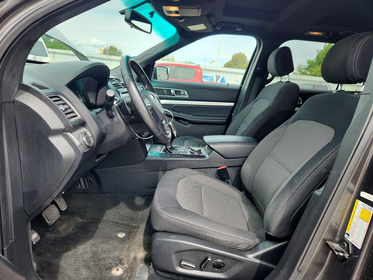 2016 FORD EXPLORER XLT photo 7