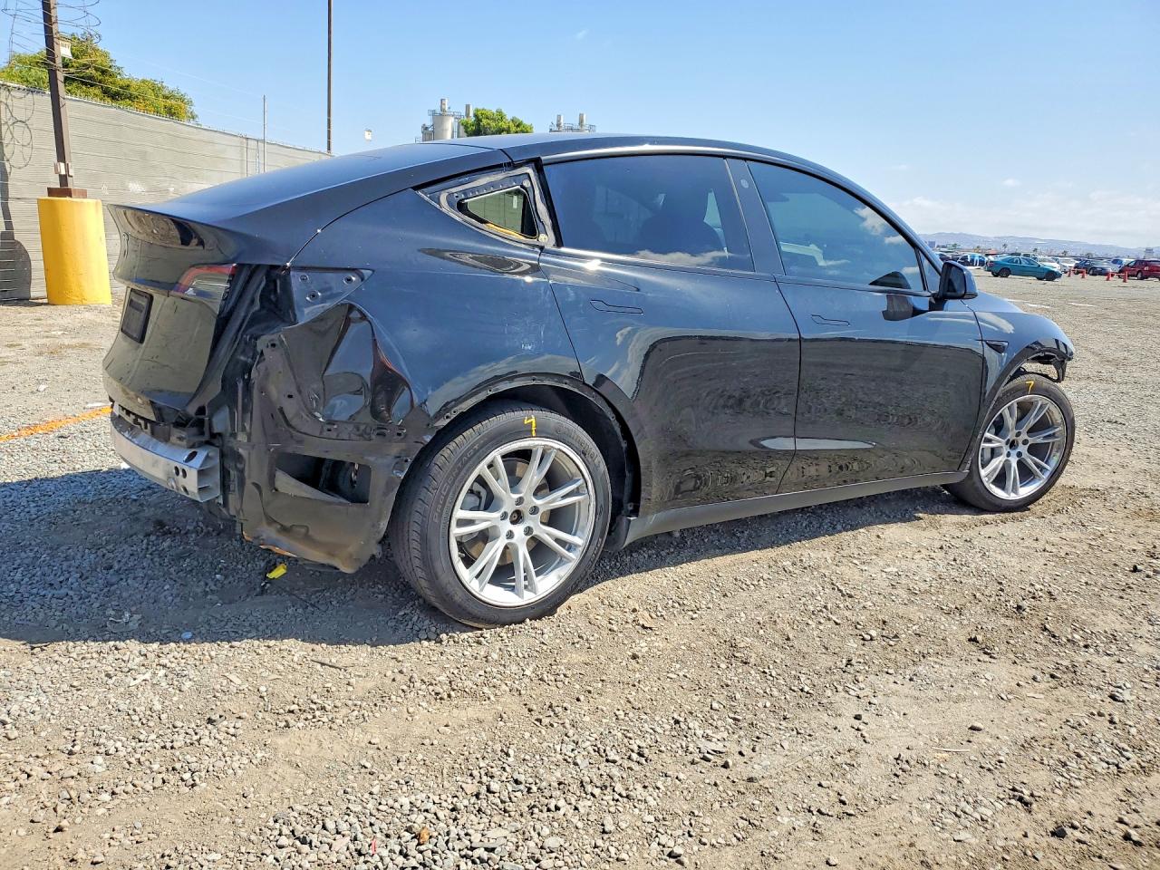 2021 TESLA MODEL Y photo 3